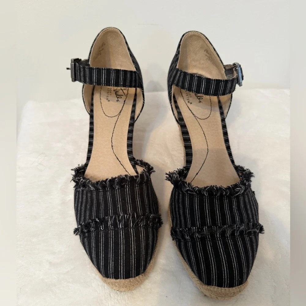 LifeStride Size 8.5 Cork Heels